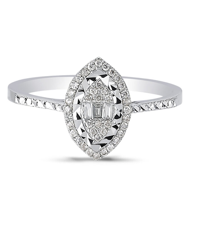 0.12 Karat Baget Pırlanta Yüzük