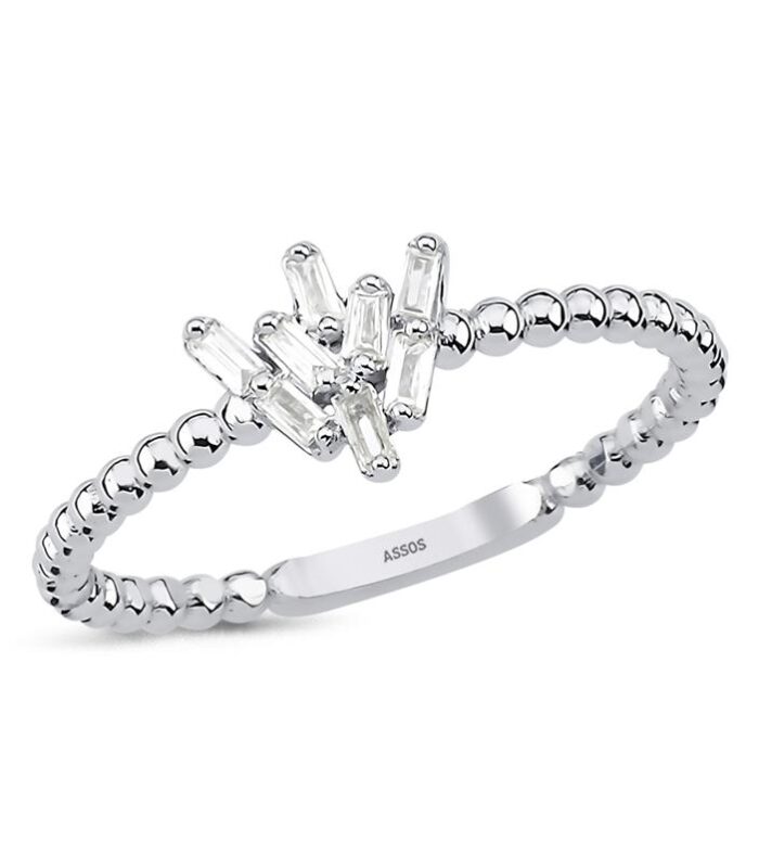 0.12 Karat Baget Taşlı Pırlanta Yüzük