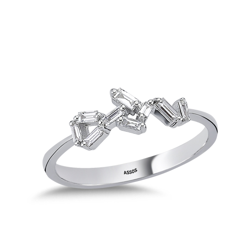 0.16 Karat Baget Taşlı Pırlanta Yüzük