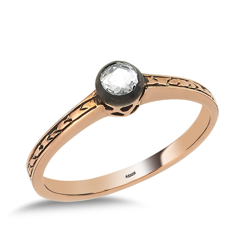 0.16 Karat Elmas Tektaş Yüzük