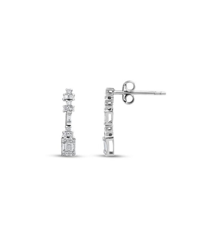 0.24 Karat Baget Taşlı Pırlanta Küpe