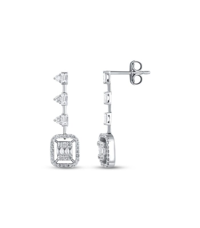 0.39 Karat Pırlanta Baget Küpe