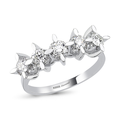 0.71 Karat Pırlanta Beştaş Yüzük