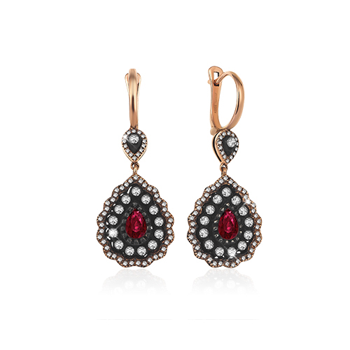 0.94 Karat Yakut Taşlı Elmas Küpe