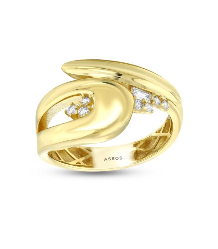 Taşlı Tasarım Altın Yüzük